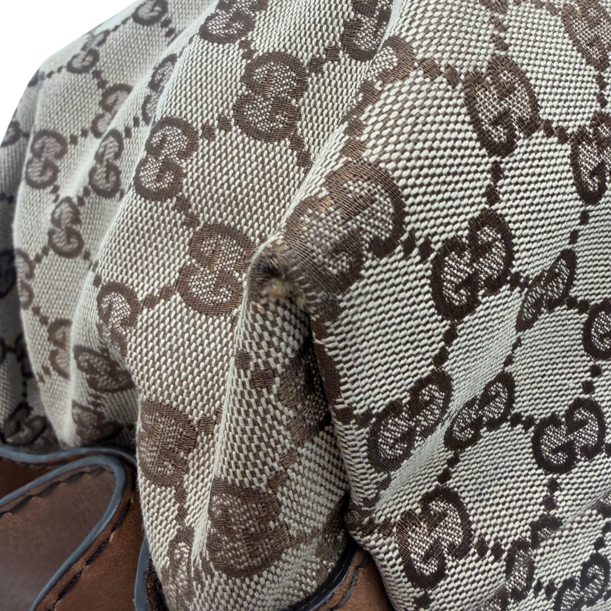 Gucci Schultertasche Bamboo Bar monogram beige