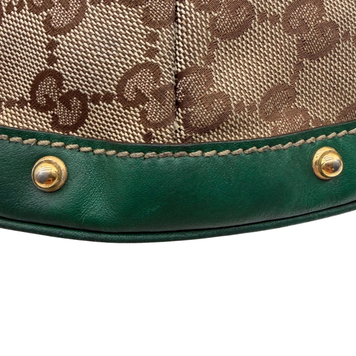 Gucci Schultertasche Biba Hobo monogram beige – Ecken im Detail