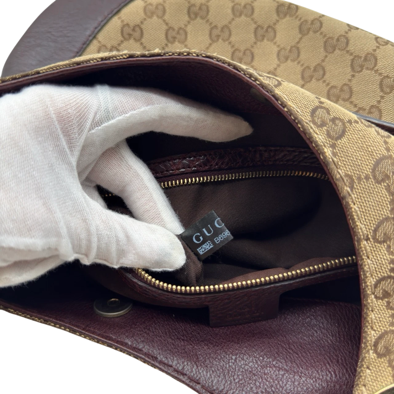 Gucci Shoulder Bag Charlotte Hobo monogram beige