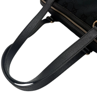 Gucci Schultertasche Charmy Boston monogram schwarz – Henkel im Detail