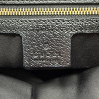 Gucci Schultertasche Charmy Mini Shopper monogram schwarz – Prägung im Detail