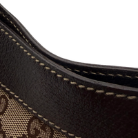 Gucci Schultertasche Charmy monogram beige