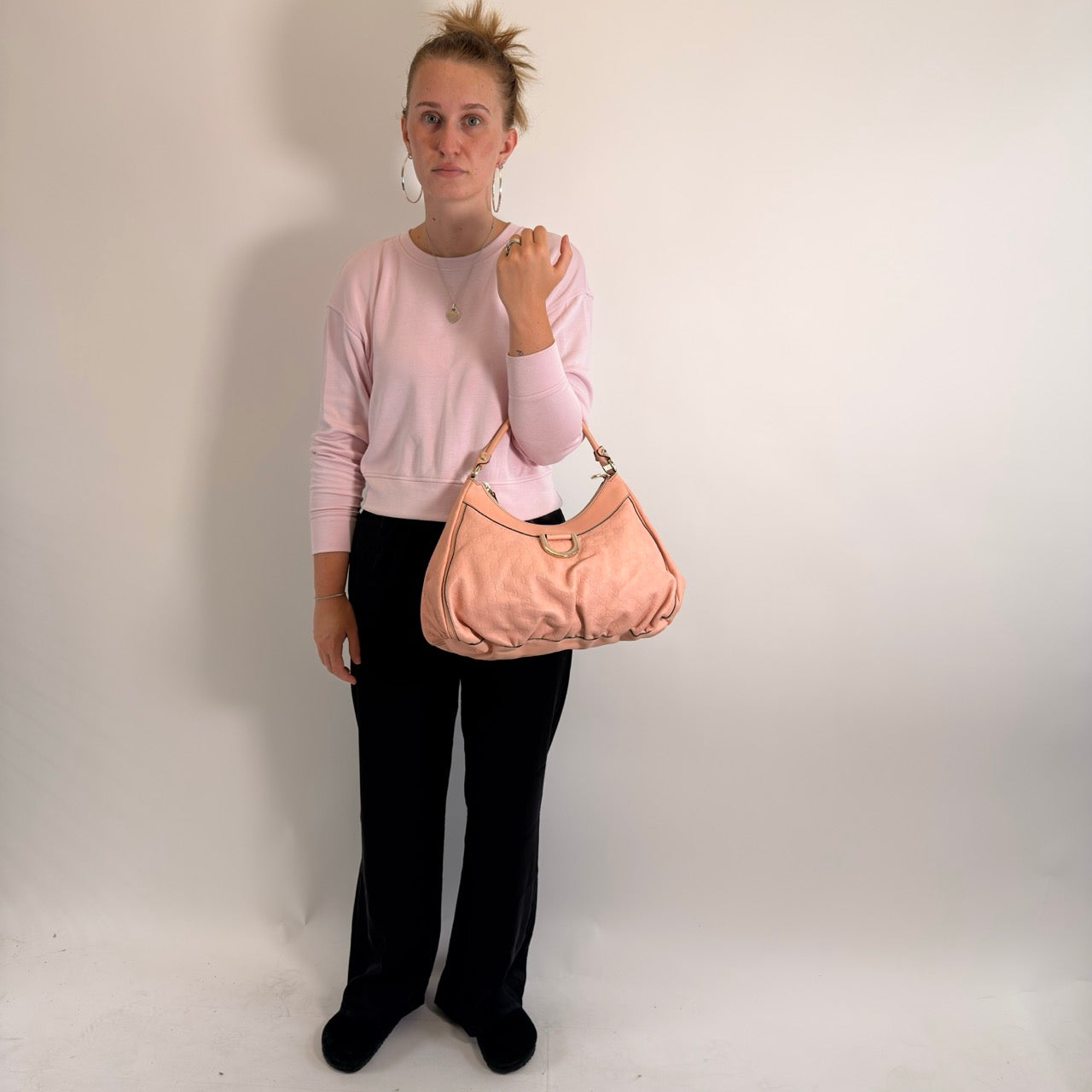 Gucci Schultertasche D-Ring large aus Leder monogram rosa