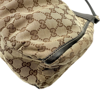 Borsa a tracolla con anello a D grande