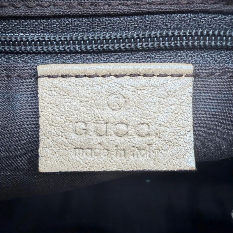 Gucci Schultertasche D-Ring medium