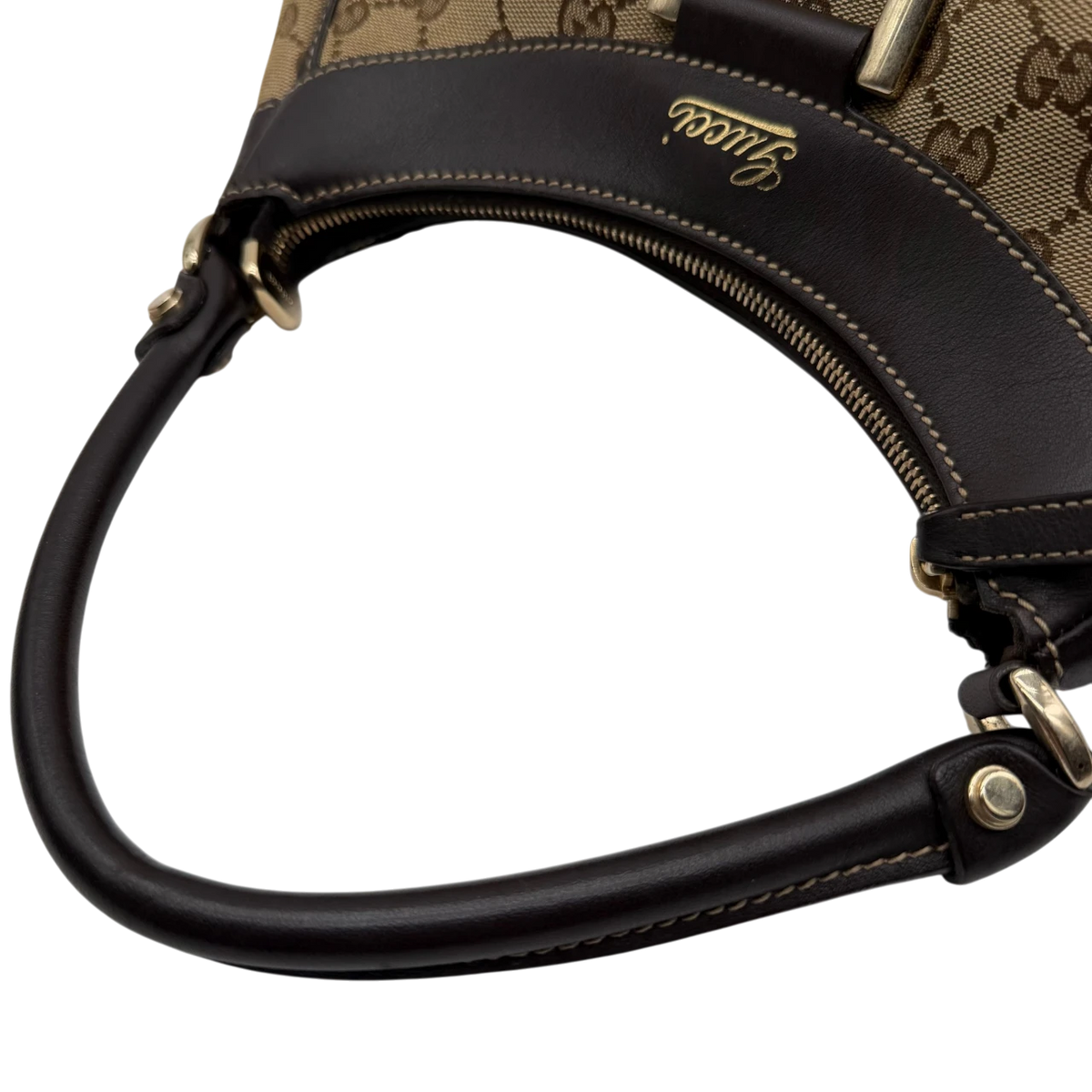 Gucci Schultertasche D-Ring monogram beige – Prägung im Detail
