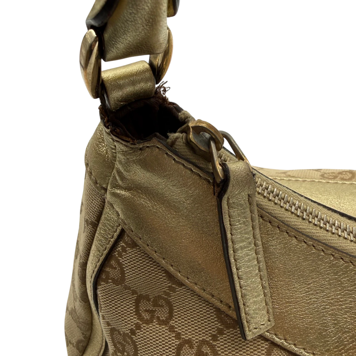 Gucci Schultertasche D-Ring monogram beige – Beschläge im Detail