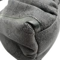 Gucci Schultertasche D-Ring monogram grau – Ecken im Detail