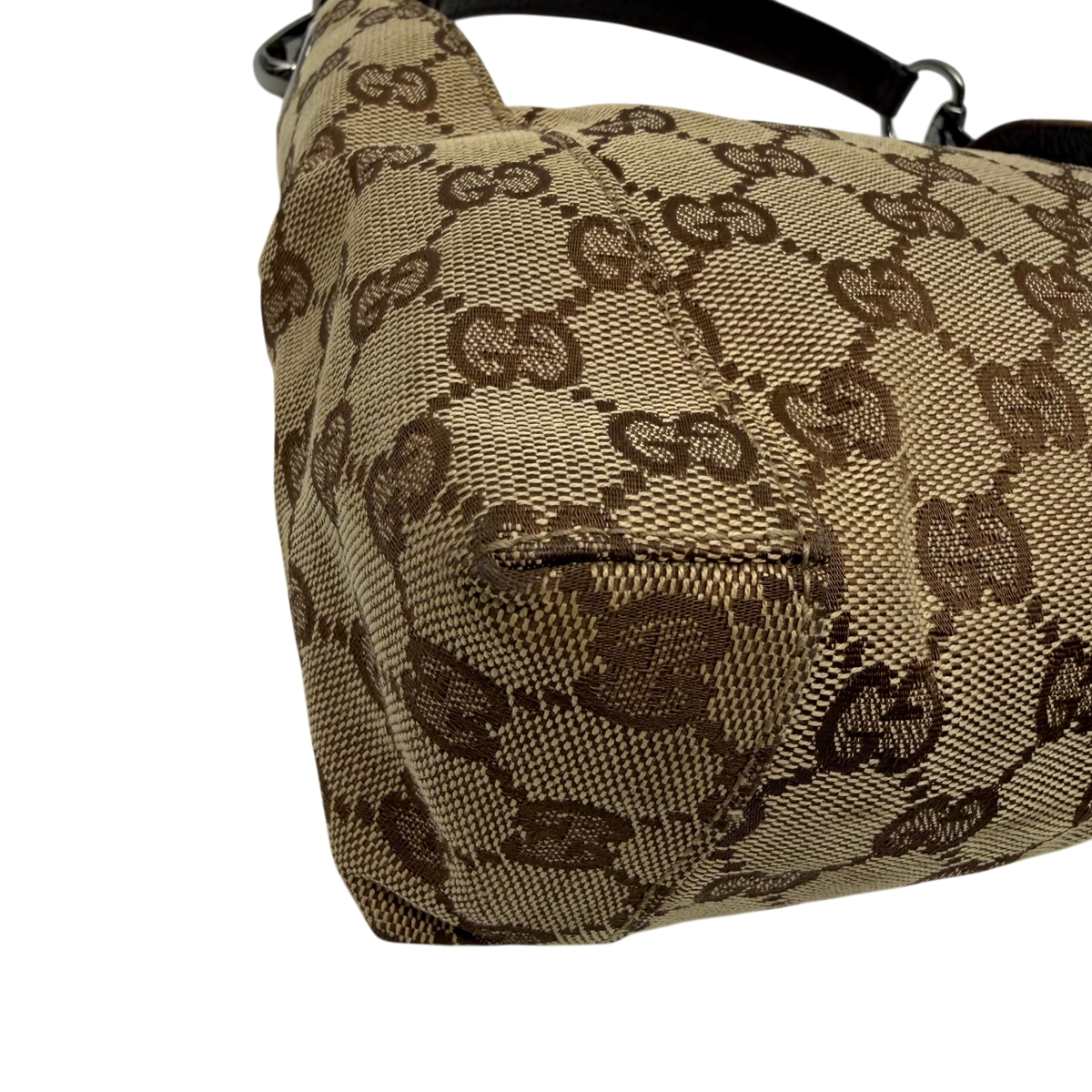 Gucci Schultertasche Hobo monogram beige – Ecken im Detail