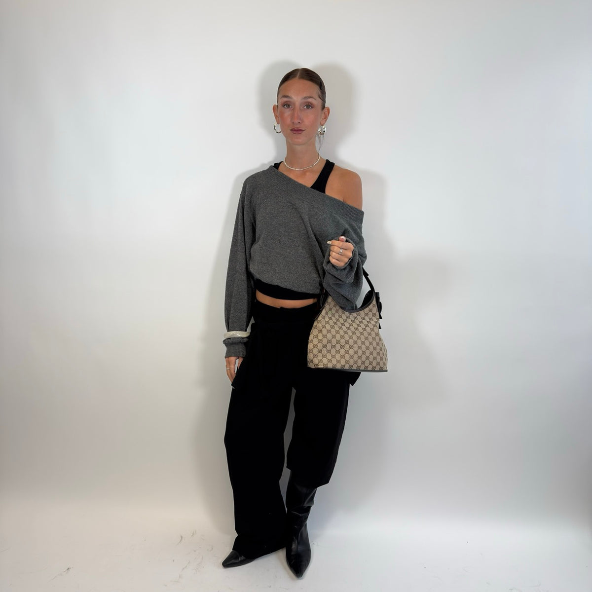 Gucci Schultertasche Hobo monogram beige