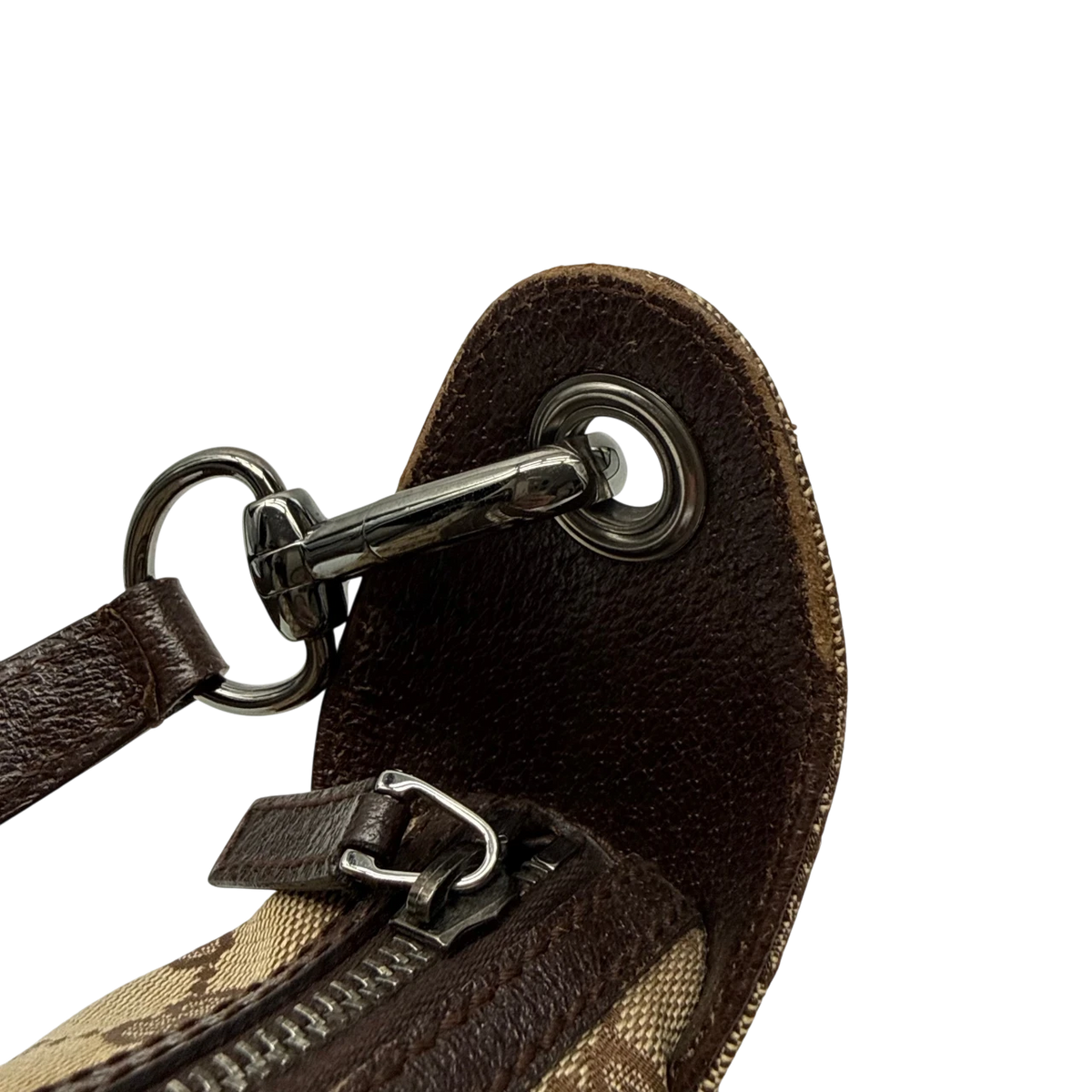 Gucci Schultertasche Hobo monogram beige – Beschläge im Detail