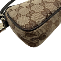 Gucci Pochette mit Charms monogram beige – Ecken im Detail