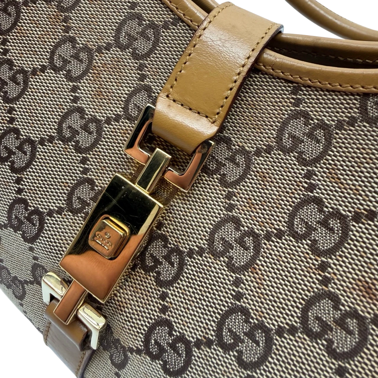Gucci Schultertasche Jackie monogram beige