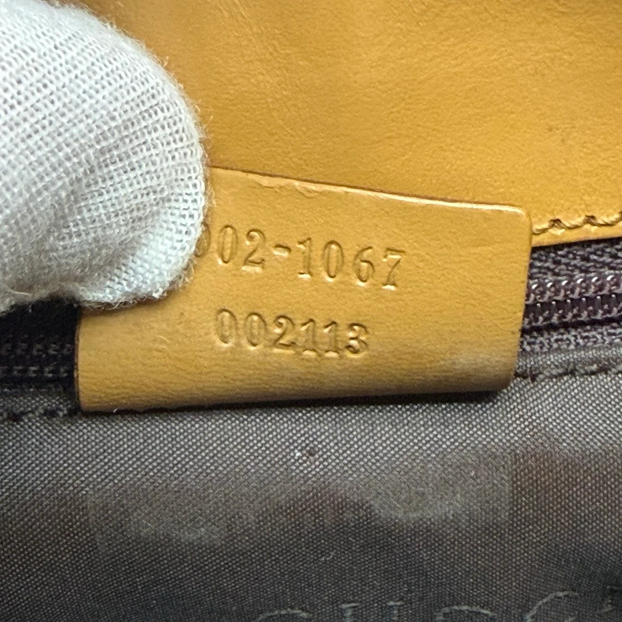 Gucci Schultertasche Jackie monogram beige