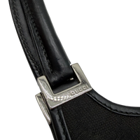 Gucci Schultertasche Jackie small monogram schwarz – Beschläge im Detail