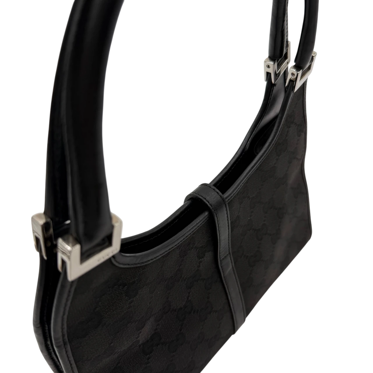 Gucci Schultertasche Jackie small monogram schwarz – Henkel im Detail
