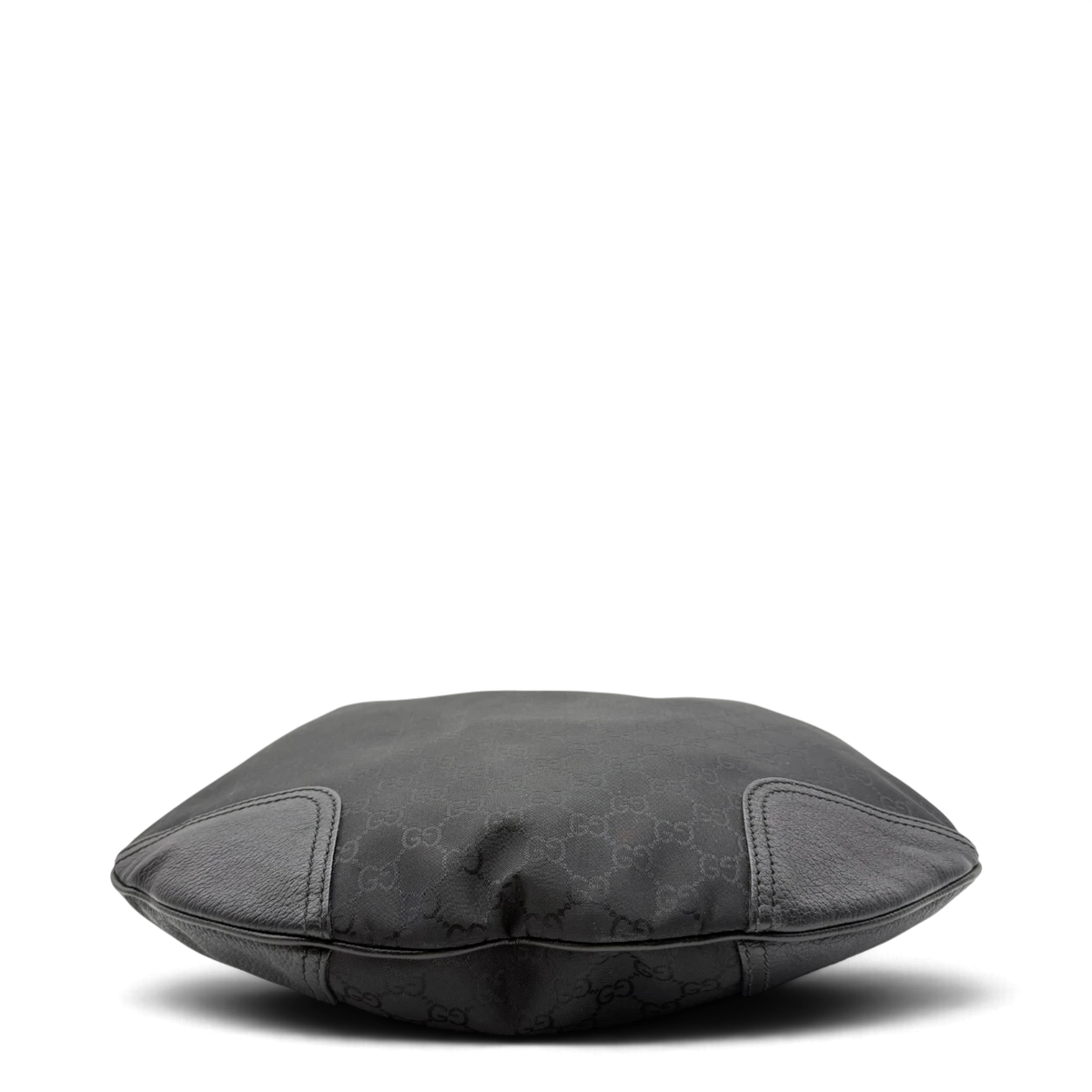 Gucci Schultertasche Princy Hobo large aus Nylon monogram schwarz – Unterseite