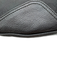 Gucci Schultertasche Princy Hobo large aus Nylon monogram schwarz – Ecken im Detail