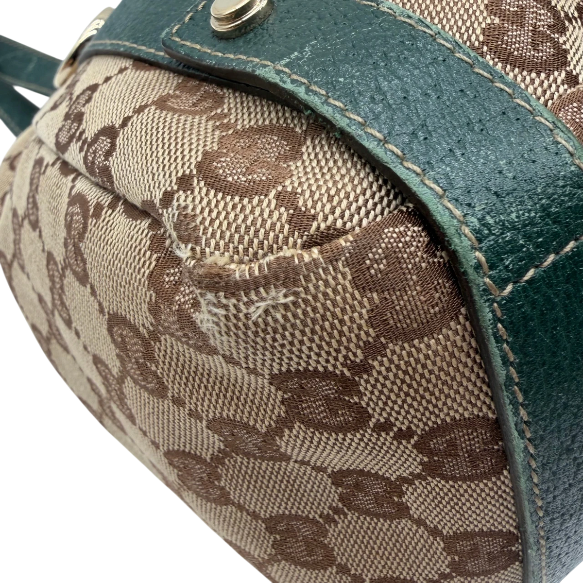 Gucci Shopper Abbey monogram beige – Gebrauchsspuren: abgeriebene Ecke