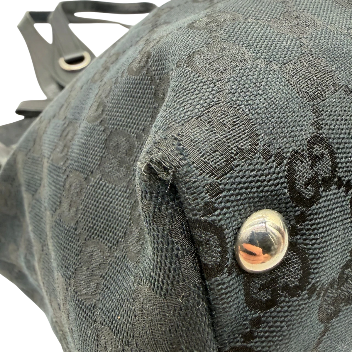Gucci Shopper Horsebit Icon Bit monogram schwarz – Ecken im Detail