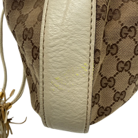 Gucci Shopper Peggy large monogram beige – Gebrauchsspuren: Fleck am Leder