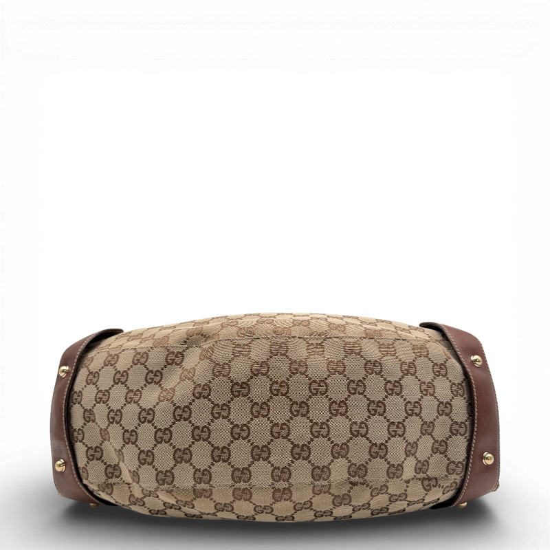 Shopper Pelham