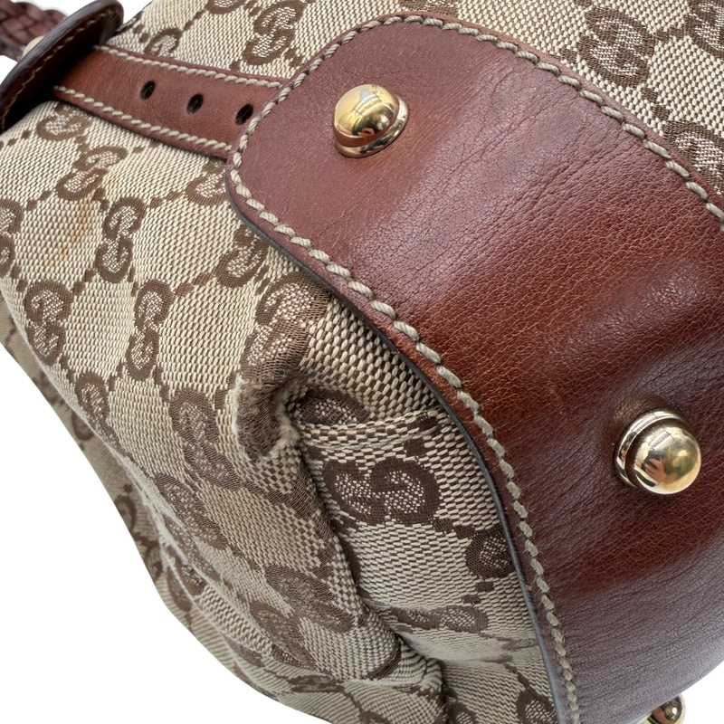 Shopper Pelham