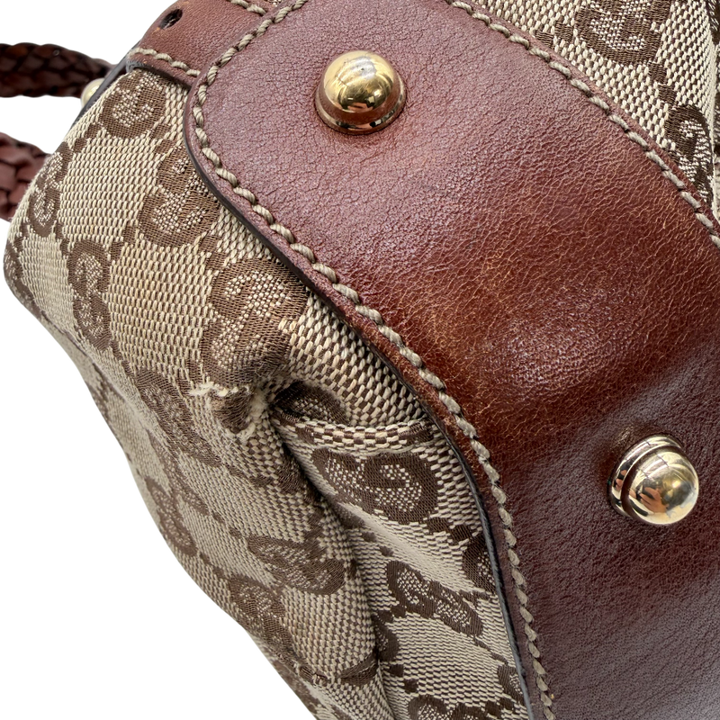 Shopper Pelham