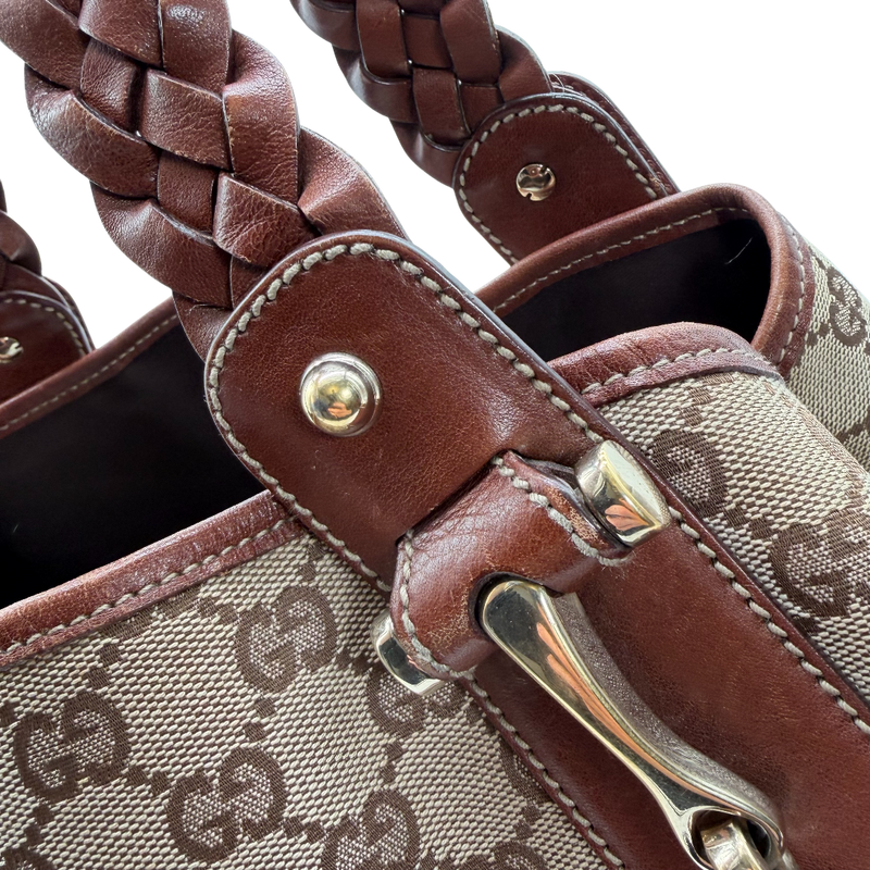 Shopper Pelham
