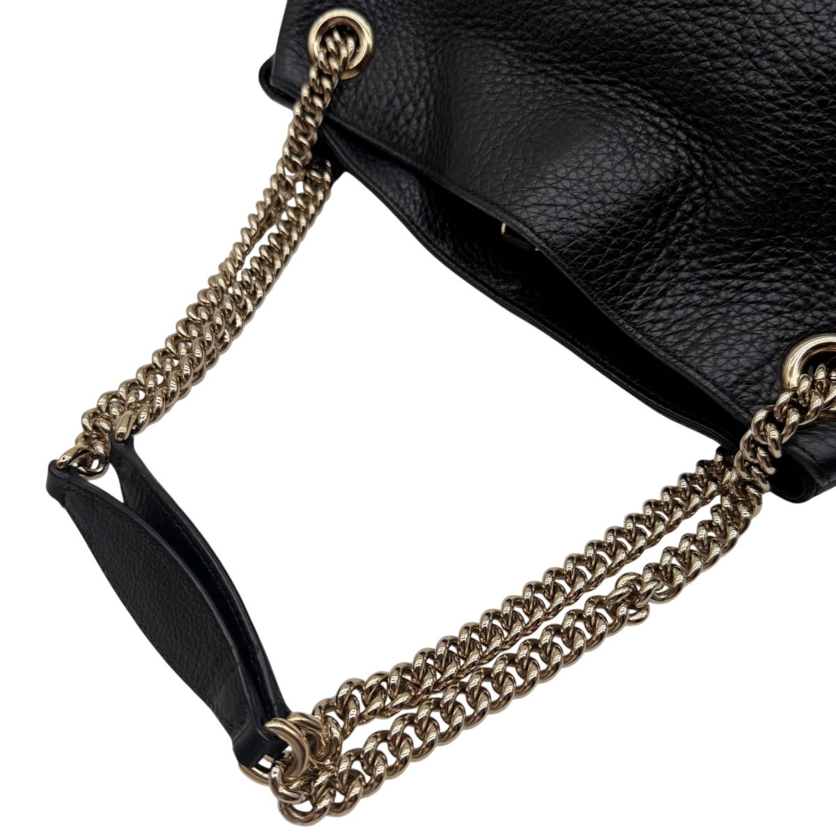 Gucci Shopper Soho mit Umhängekette aus Leder schwarz – Schulterriemen im Detail