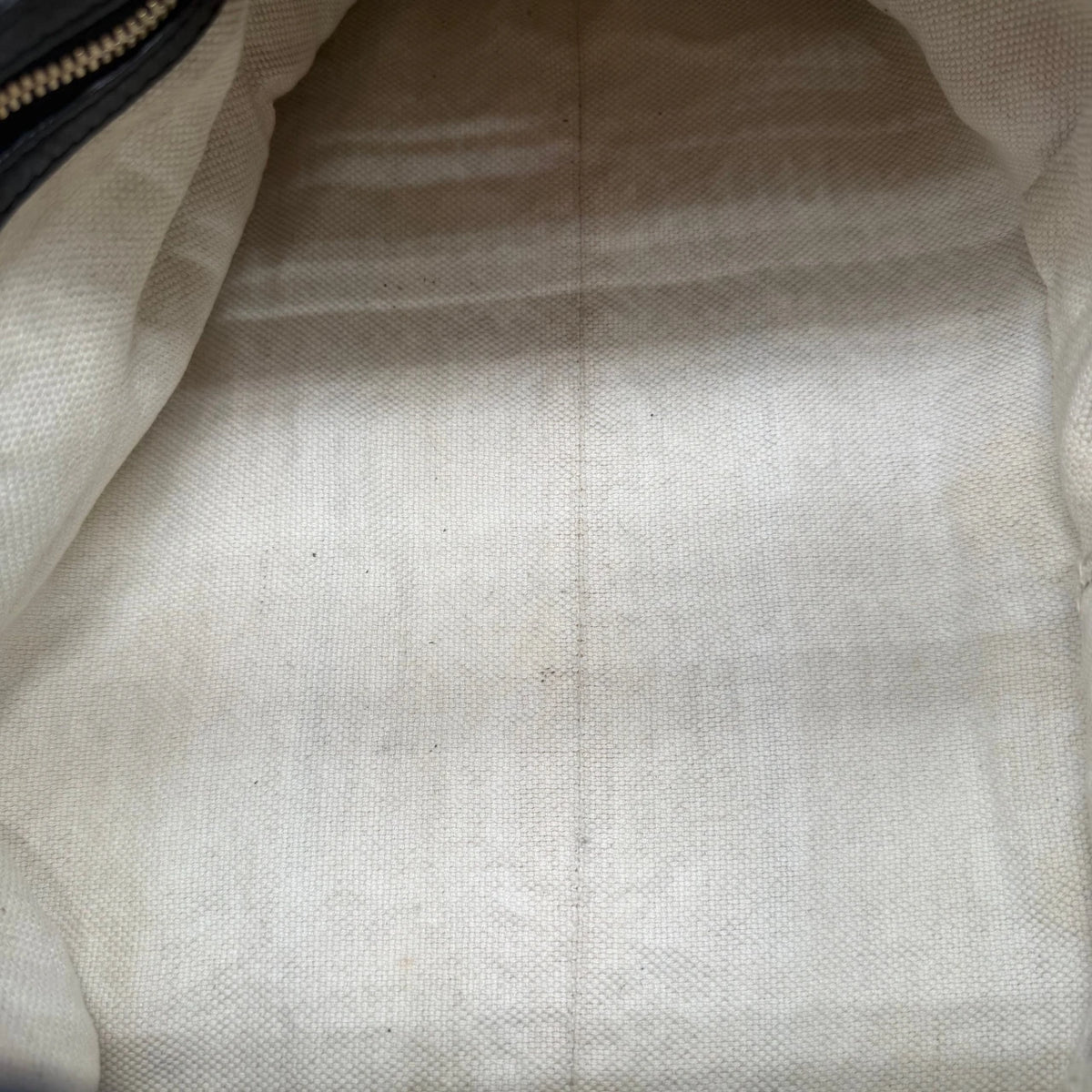 Gucci Shopper Soho mit Umhängekette aus Leder schwarz – Innenansicht