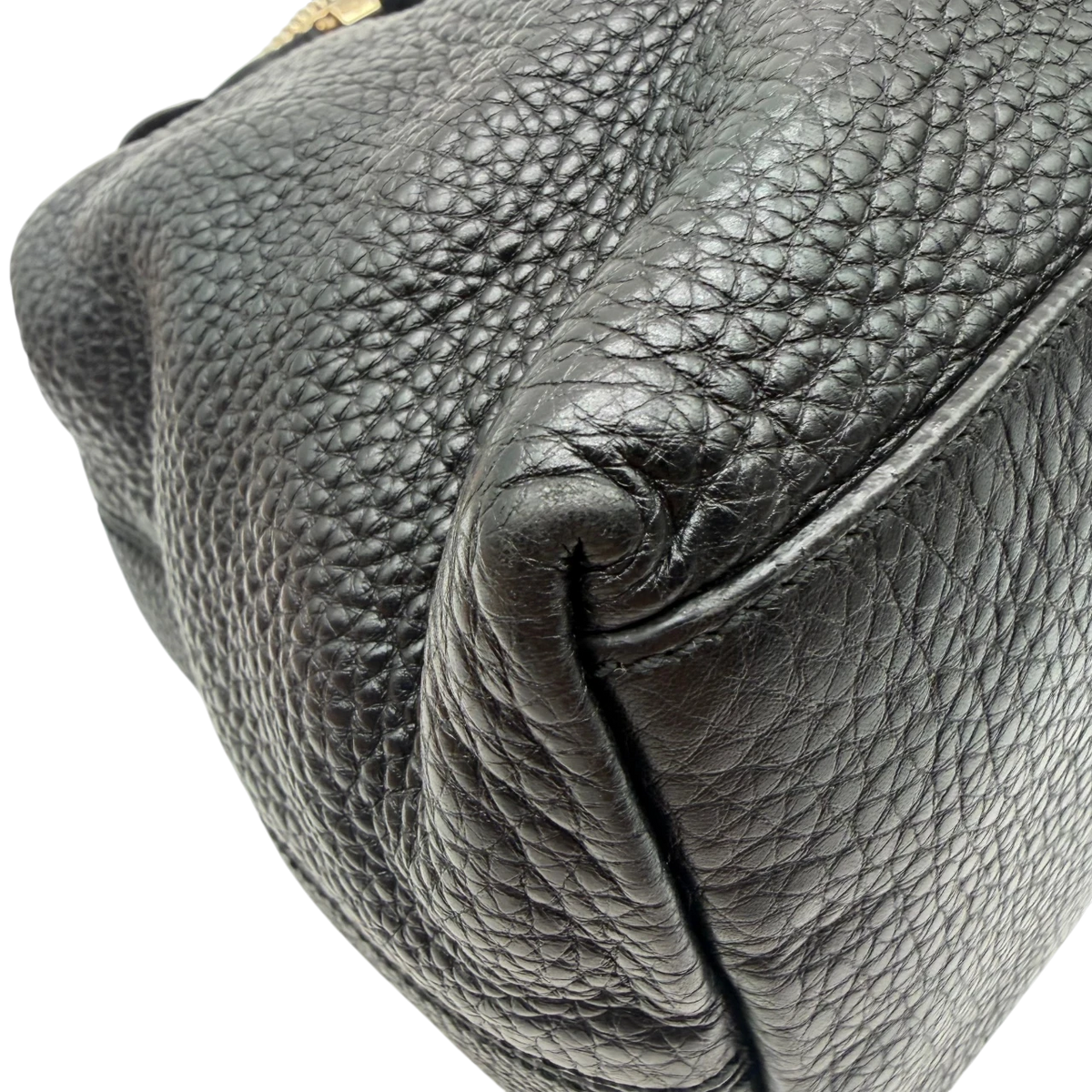 Gucci Shopper Soho mit Umhängekette aus Leder schwarz – Ecken im Detail