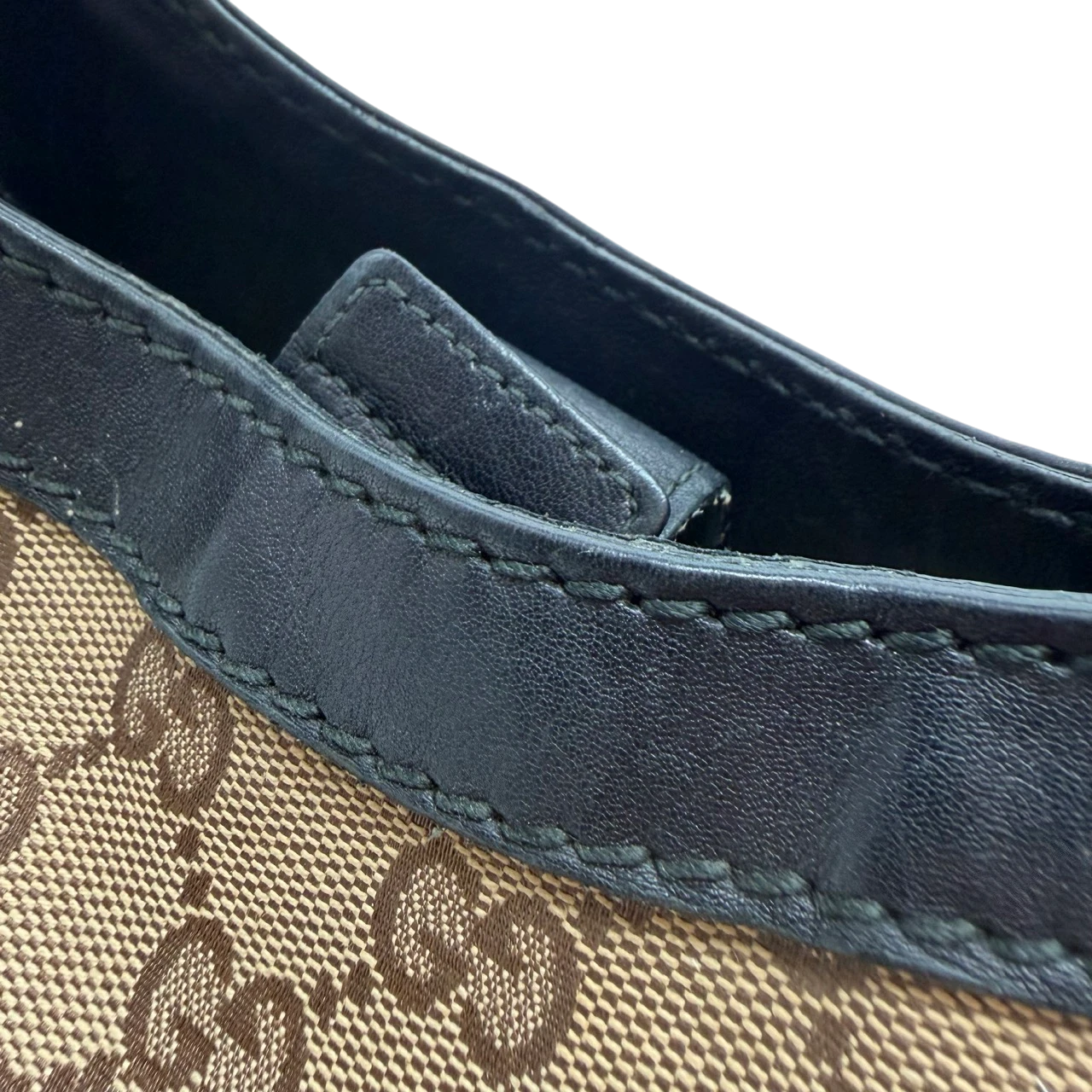 Gucci Shopper Sukey large monogram beige