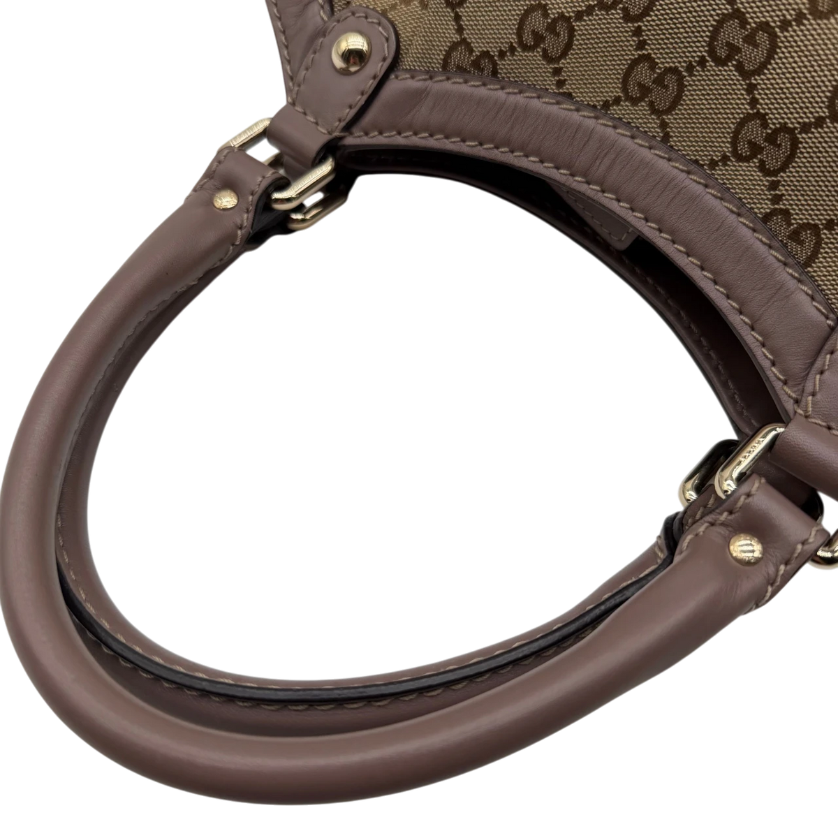 Gucci Shopper Sukey monogram beige – Henkel im Detail