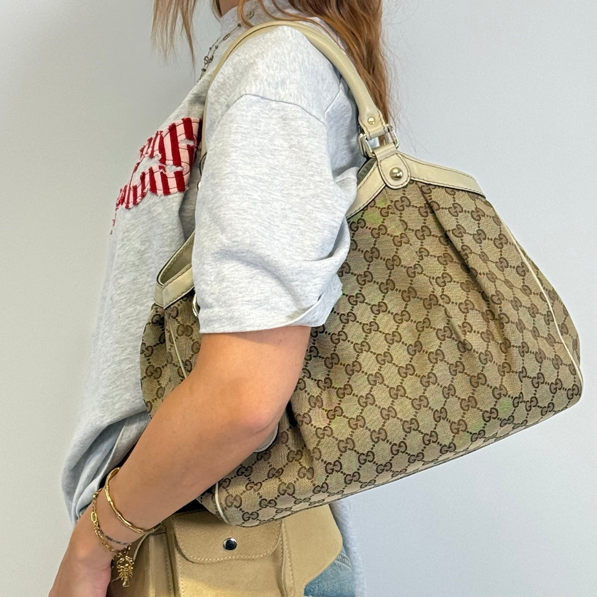 Gucci Shopper Sukey monogram beige