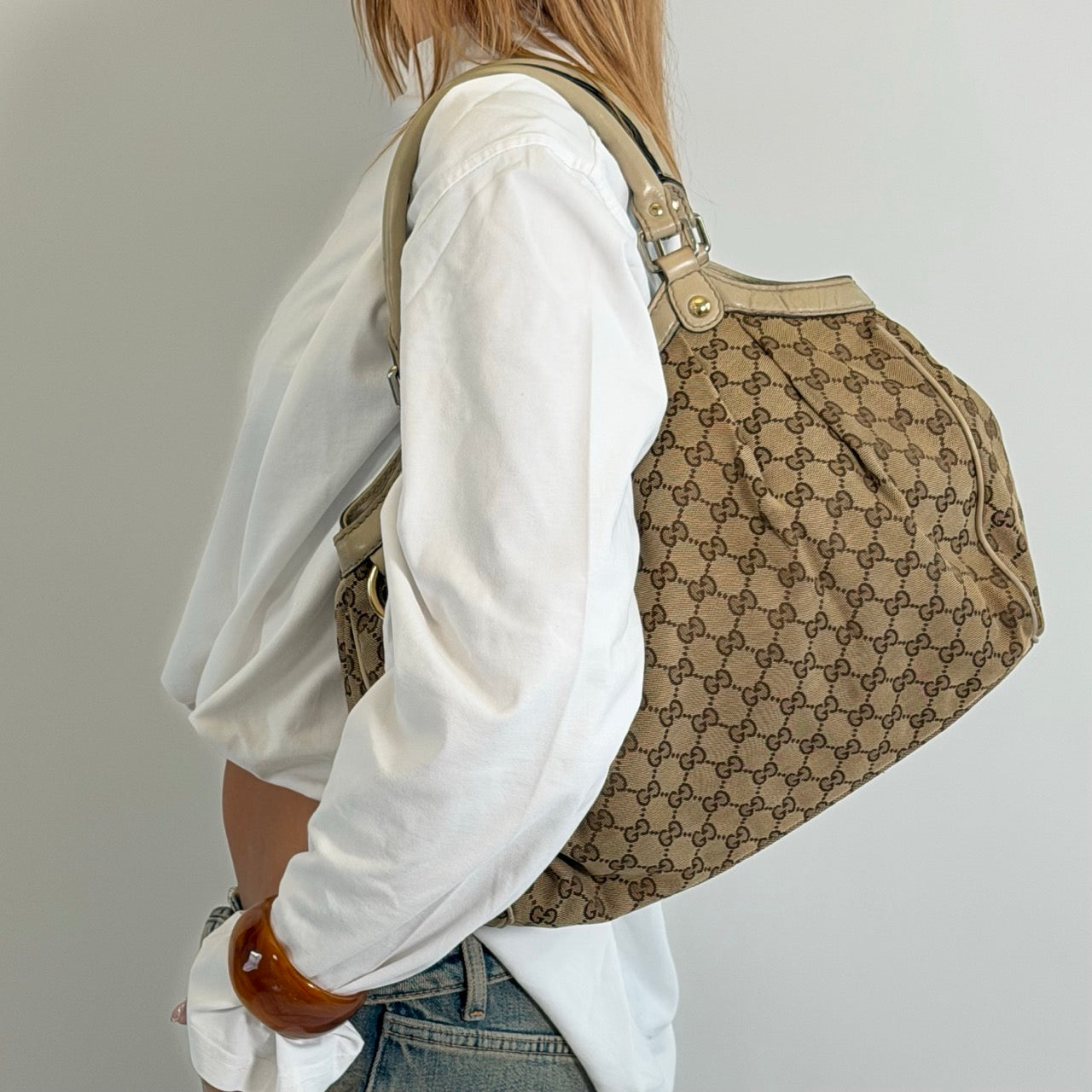 Gucci Shopper Sukey monogram beige