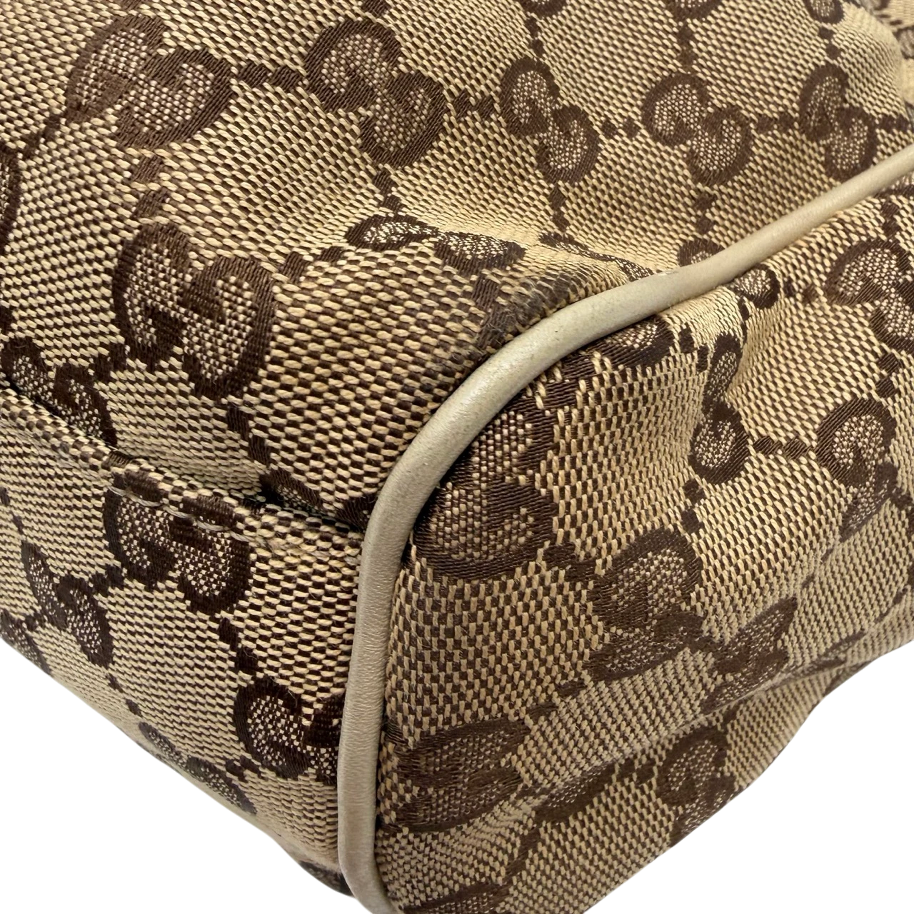 Gucci Shopper Sukey monogram beige