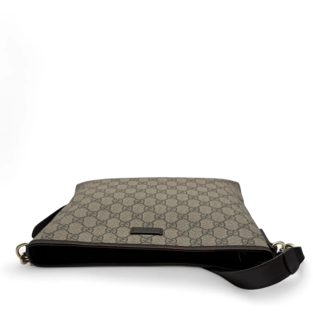 Gucci shoulder bag Supreme beige