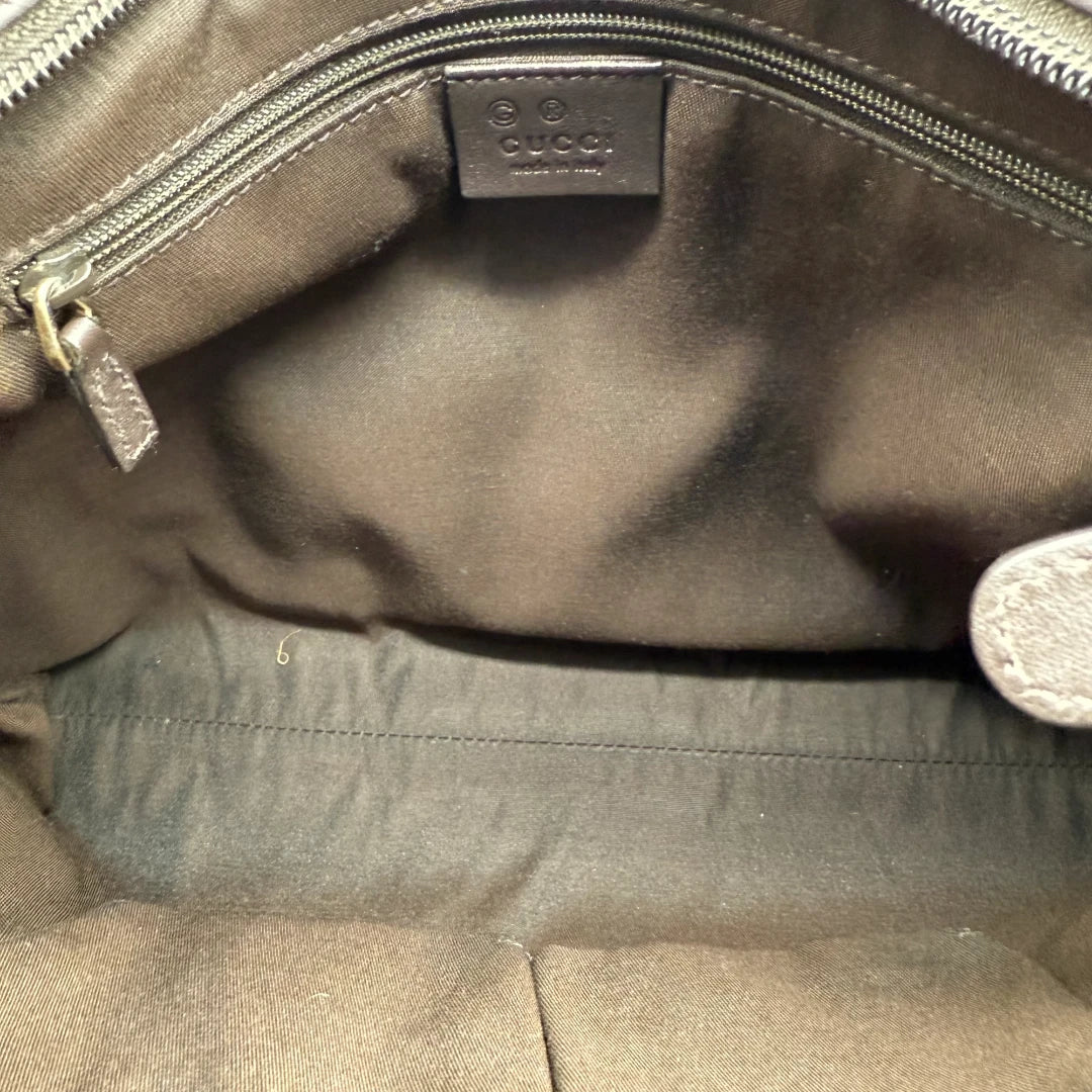 Gucci shoulder bag Supreme beige