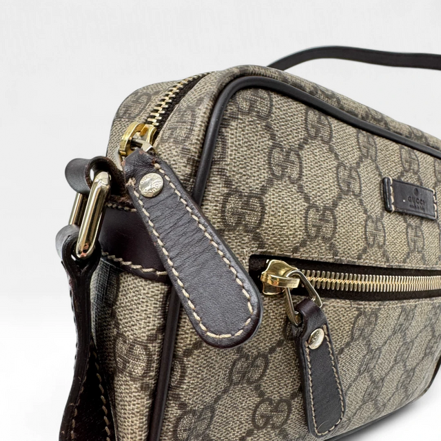 Gucci Umhängetasche rechteckig monogram beige