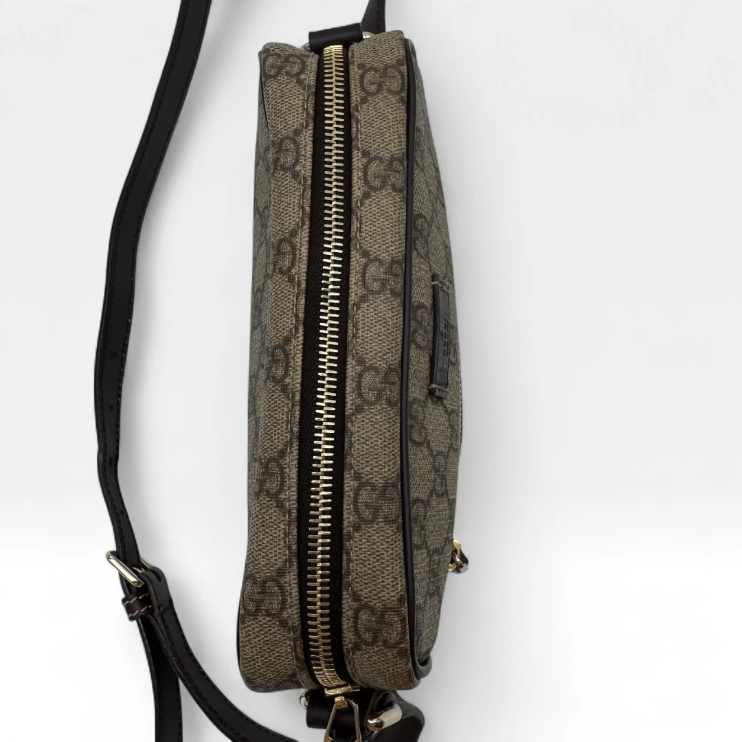 Gucci Umhängetasche rechteckig monogram beige