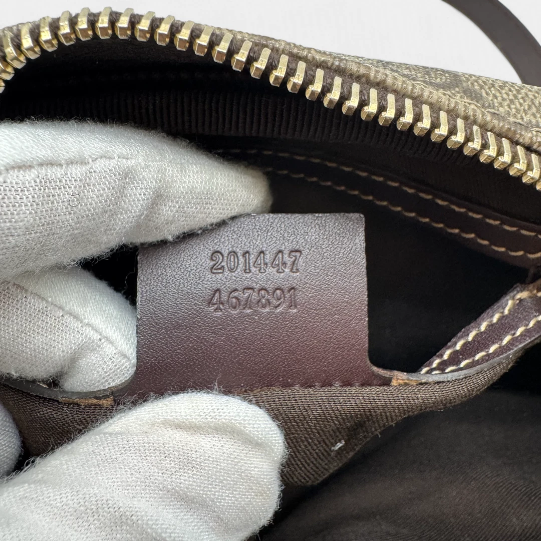 Gucci Umhängetasche rechteckig monogram beige