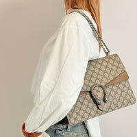 Gucci Umhängetasche Dionysus large monogram beige