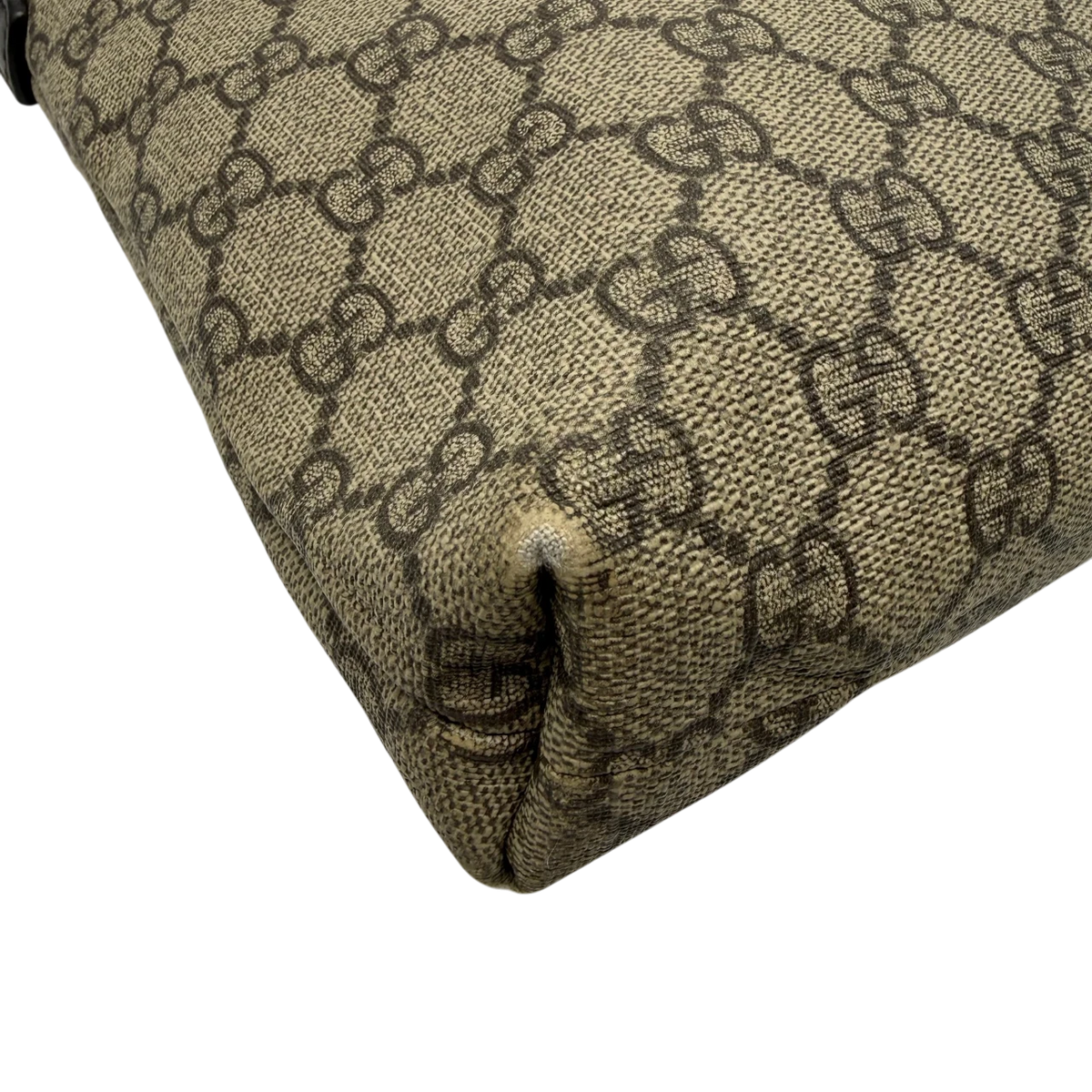 Gucci Umhängetasche GG Supreme monogram beige – Ecken im Detail
