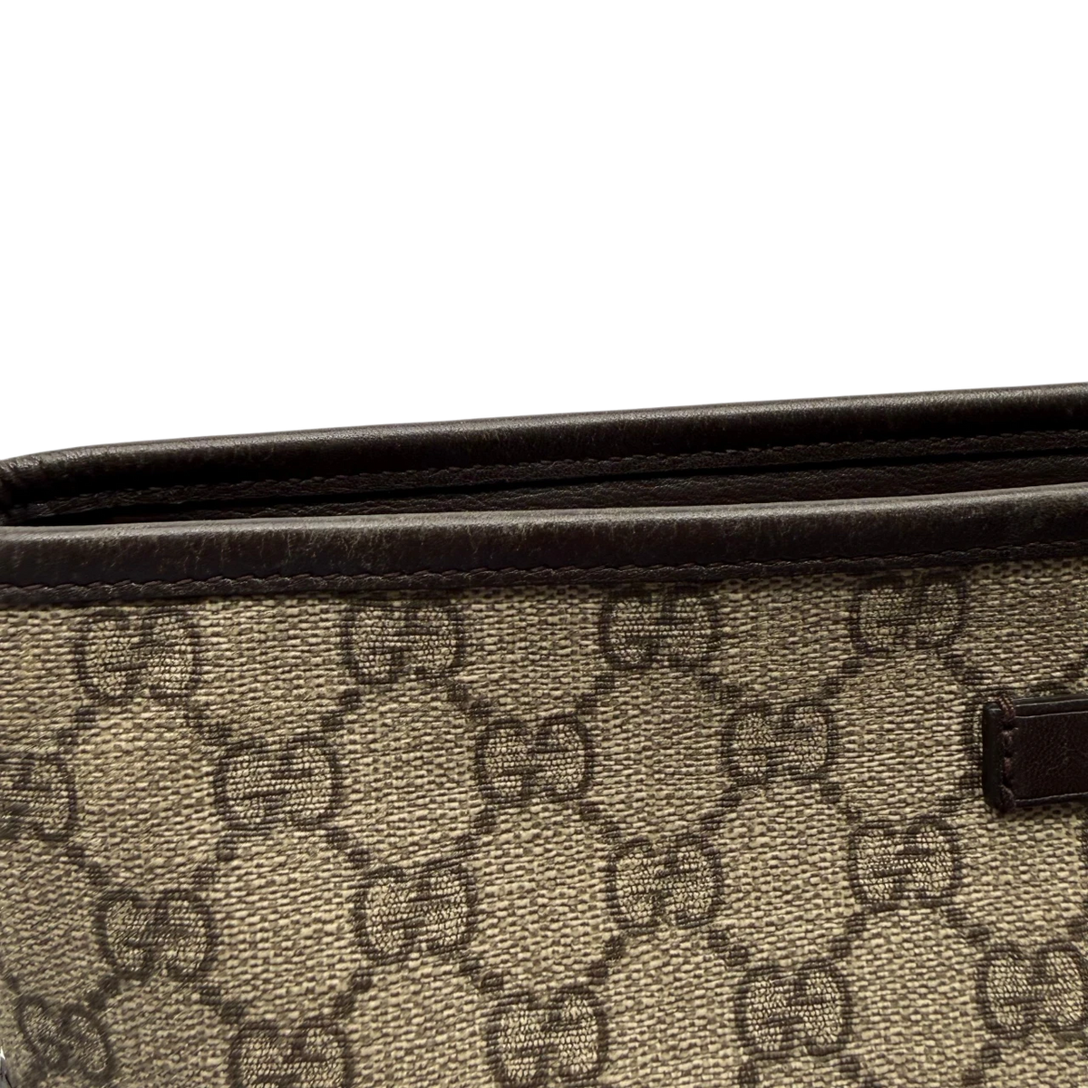 Gucci Umhängetasche GG Supreme monogram beige – Innenansicht