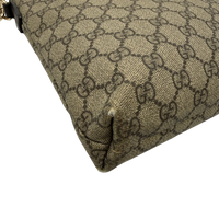 Gucci Umhängetasche GG Supreme monogram beige – Ecken im Detail