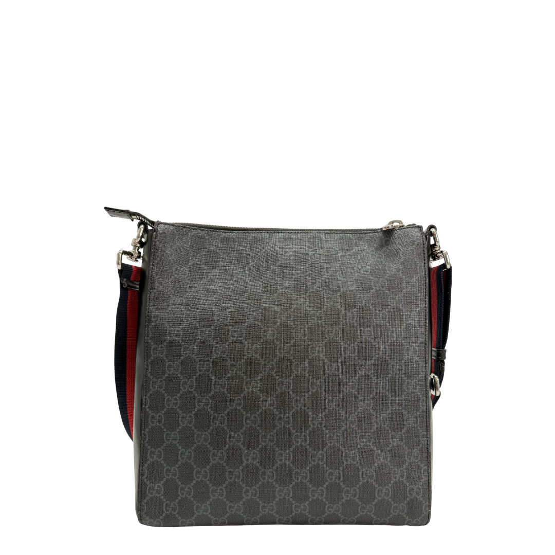 GG Supreme shoulder bag