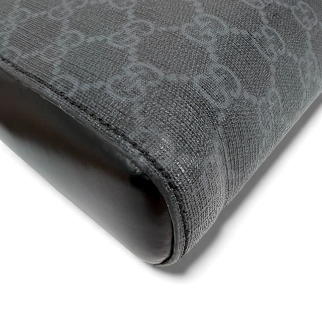 GG Supreme shoulder bag