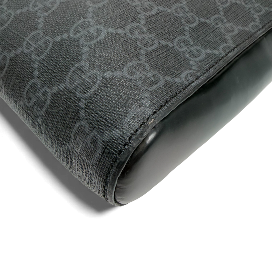 GG Supreme shoulder bag