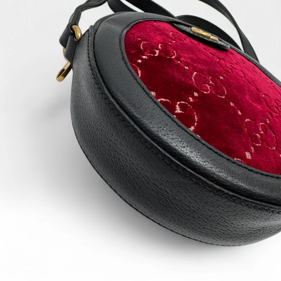Gucci Marmont Velvet shoulder bag